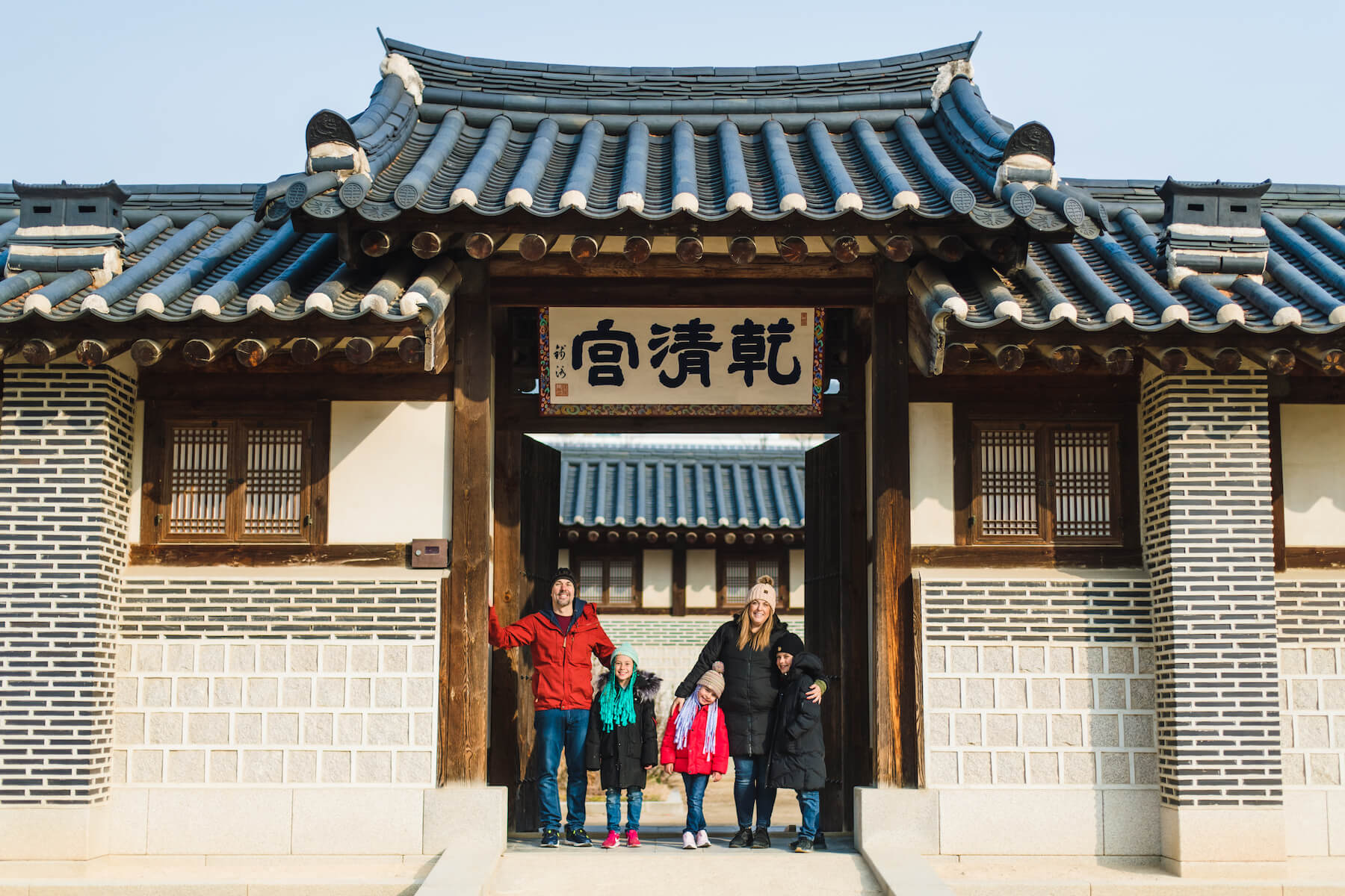 Family photo shoot in Seoul South Korea