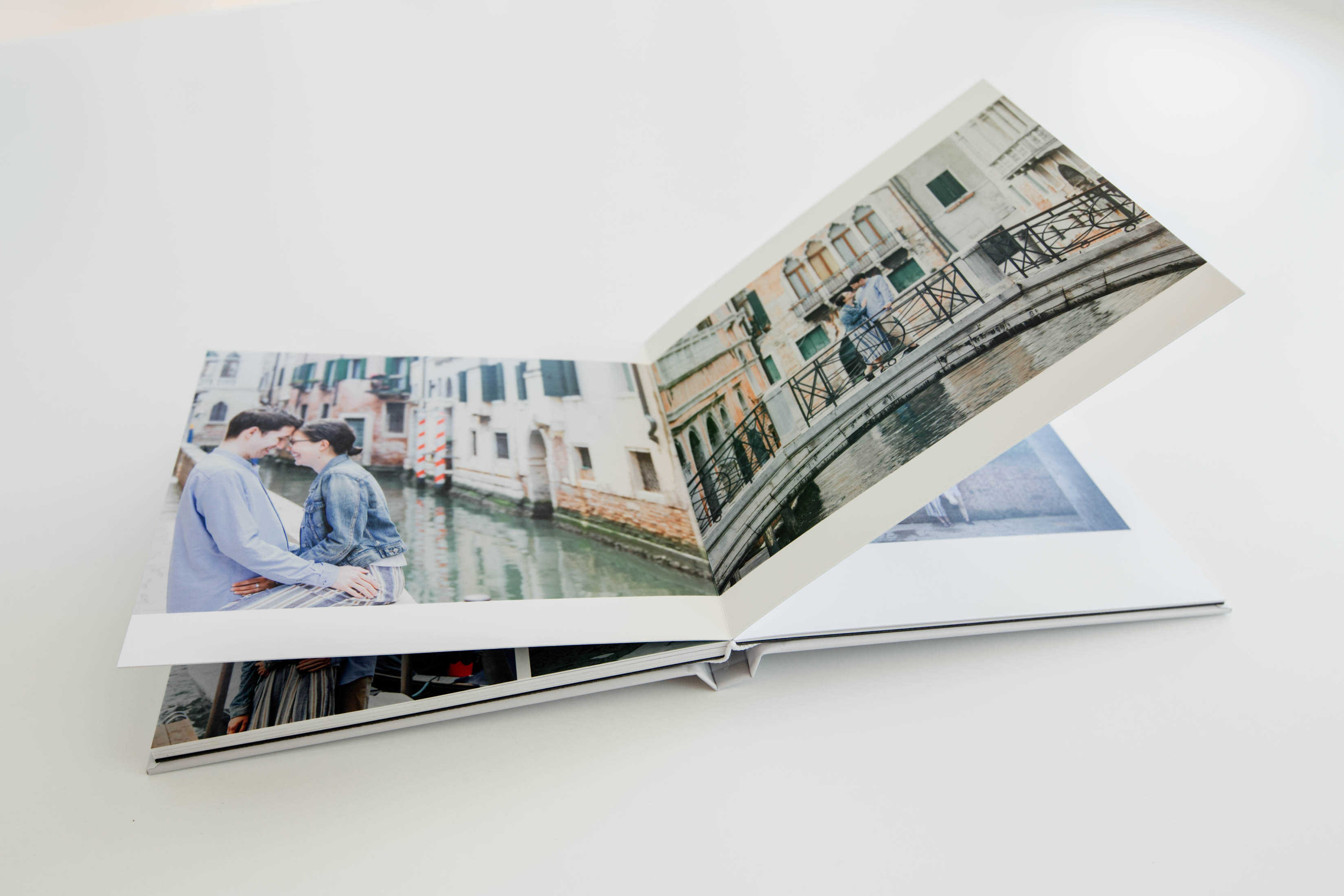 Flytographer layflat album photo book